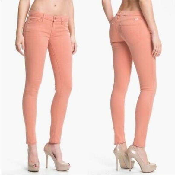 MOTHER Denim - MOTHER The Looker Crop Featherweight Pop Peach Salmon Crop Ankle Jeans Size 28